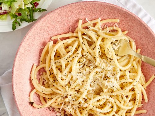 Bucatini Cacio e Pepe | Casual Epicure