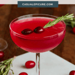 pinterest pin for a mistletoe martini.